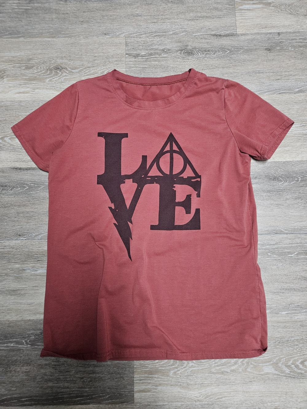 Red Harry Potter Graphic Short-Sleeve Tee with LOVE Design